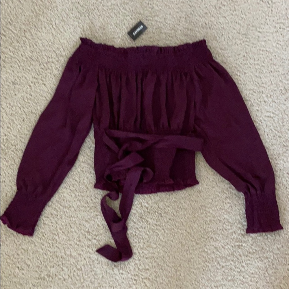 Express maroon top